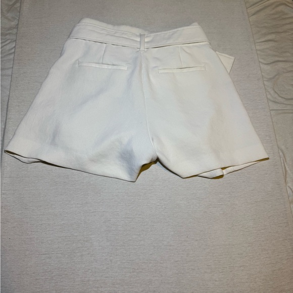 Wilfred Cream High-Waist Tie Shorts - Picture 3 of 5